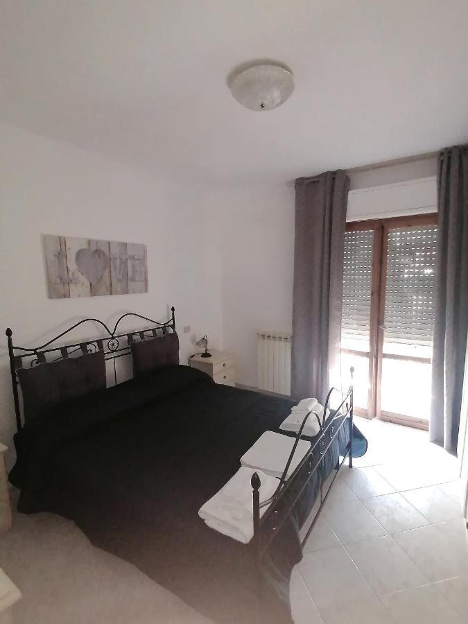 Apartamento Marine Kiss Civitavecchia Exterior foto